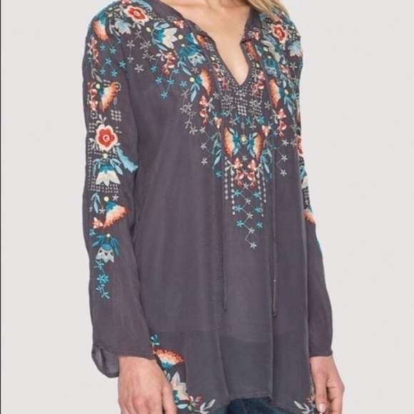Johnny Was Julie Sunrise Embroidered Blouse Size XS - Picture 2 of 11